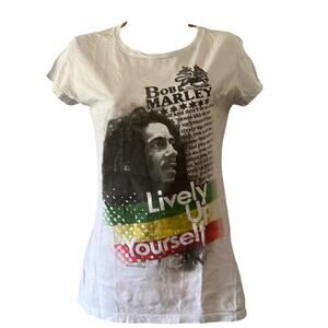 Zion Rootswear Bob Marley Tee Shirt Size Medium Rock Music Tee Festival